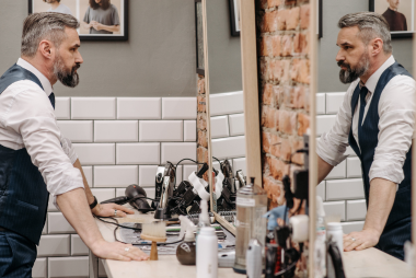 How Can I Prevent Beard Acne?